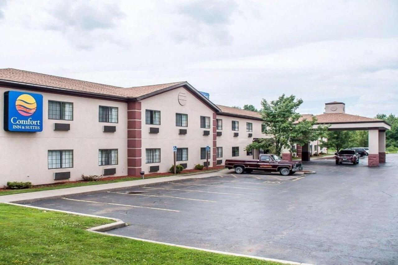 Comfort Inn & Suites Хамбург Екстериор снимка