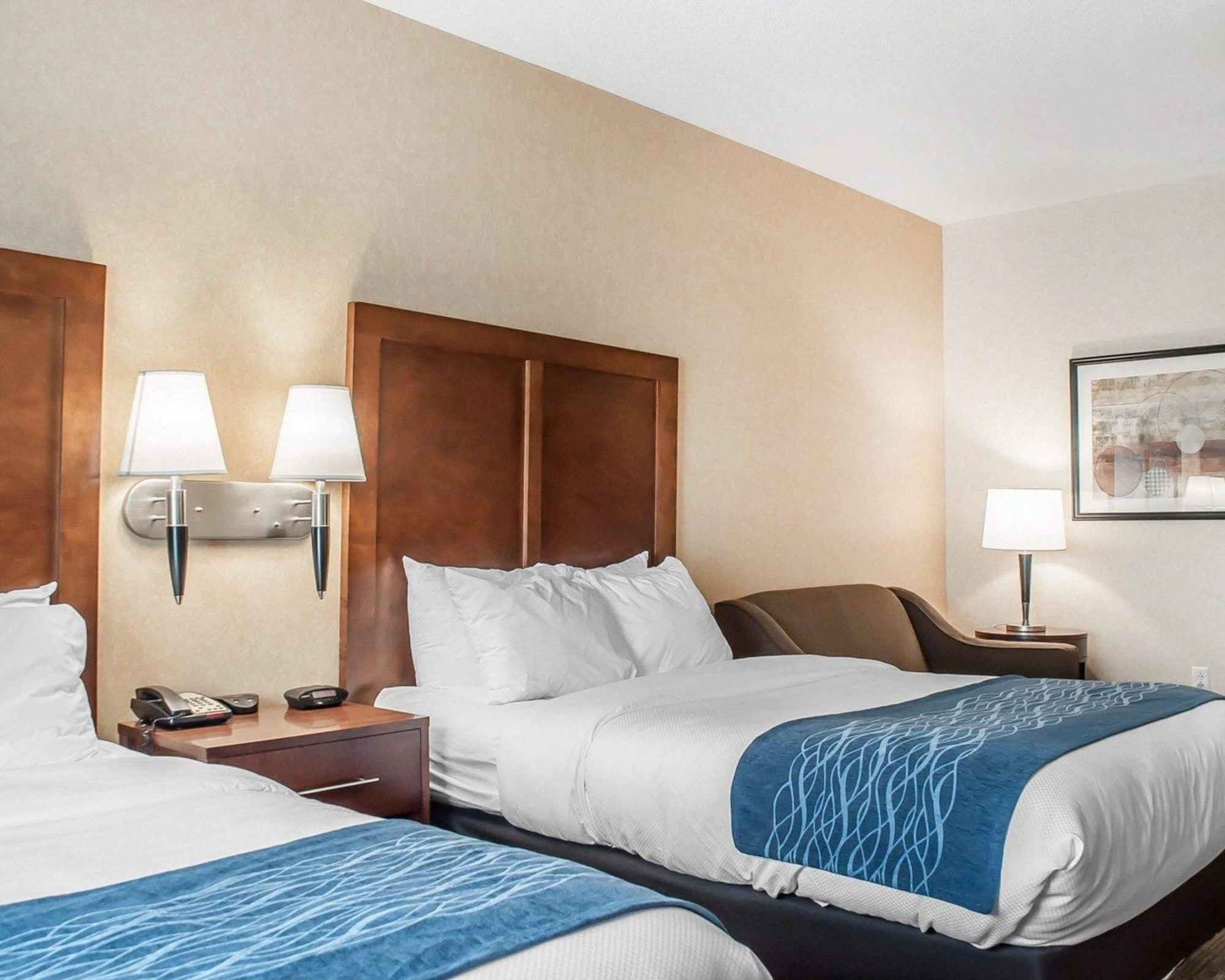 Comfort Inn & Suites Хамбург Екстериор снимка